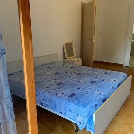 Oda ve Kahvaltı Achille *